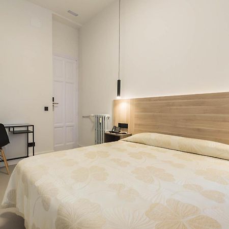 Hostal Excelsior Madrid Eksteriør billede