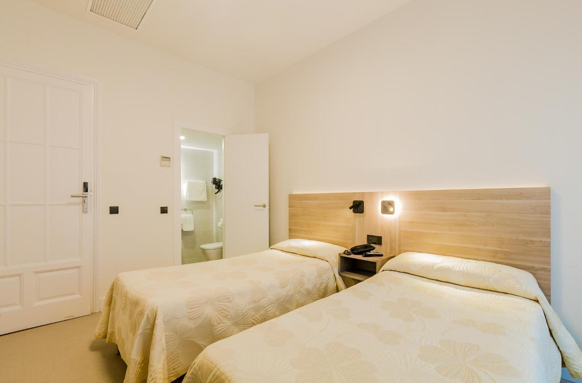 Hostal Excelsior Madrid Eksteriør billede