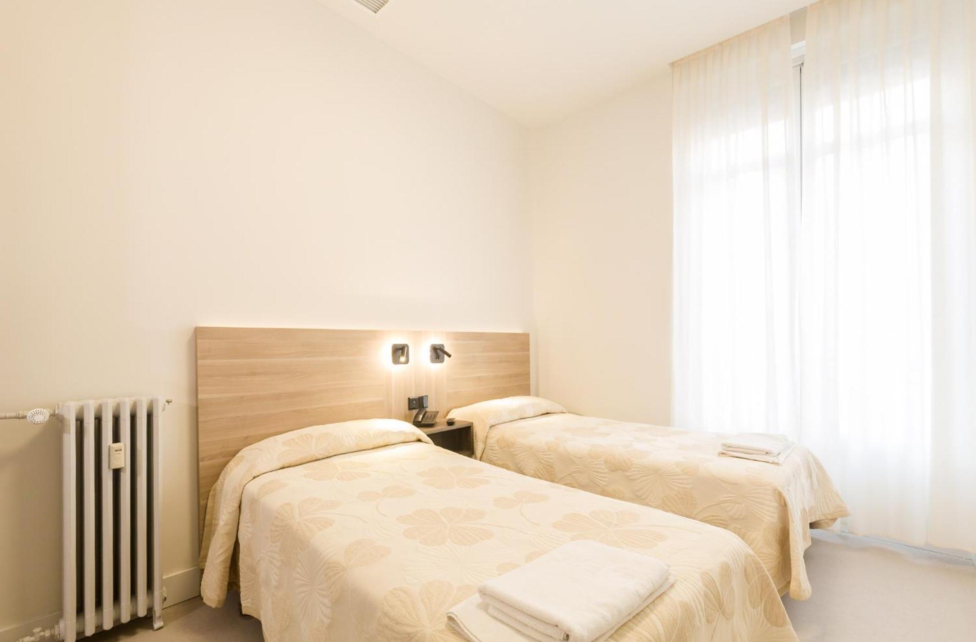 Hostal Excelsior Madrid Eksteriør billede